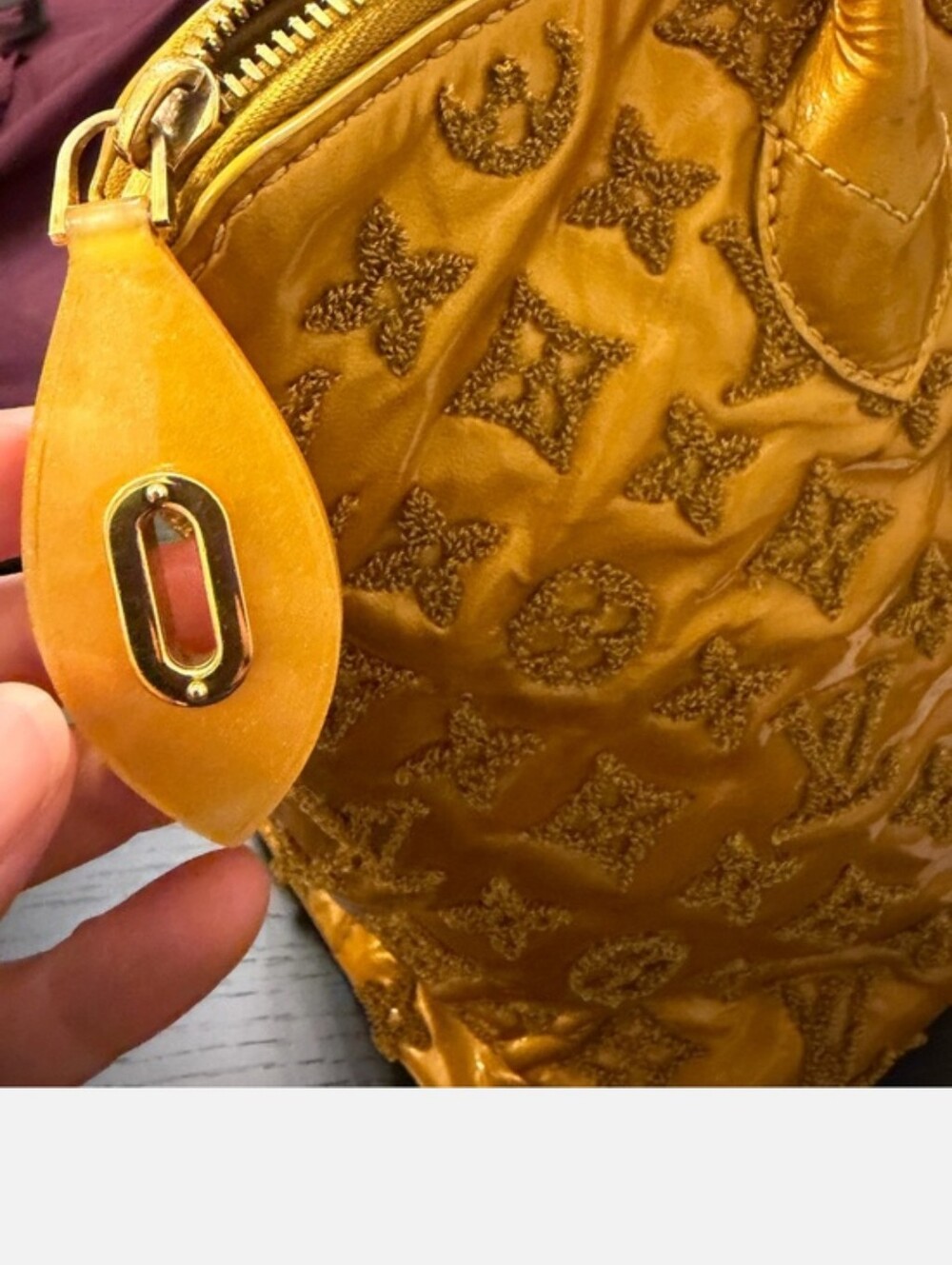 Louis VuittonLimited Edition Gold Monogram Fascination Lockit Bag For Trade - Picture 4 of 9